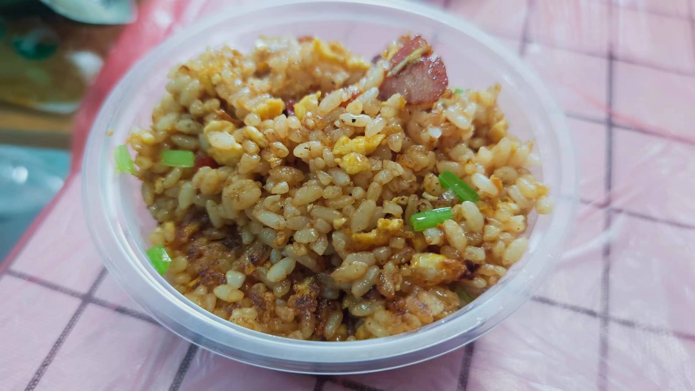 腊肉蛋炒饭