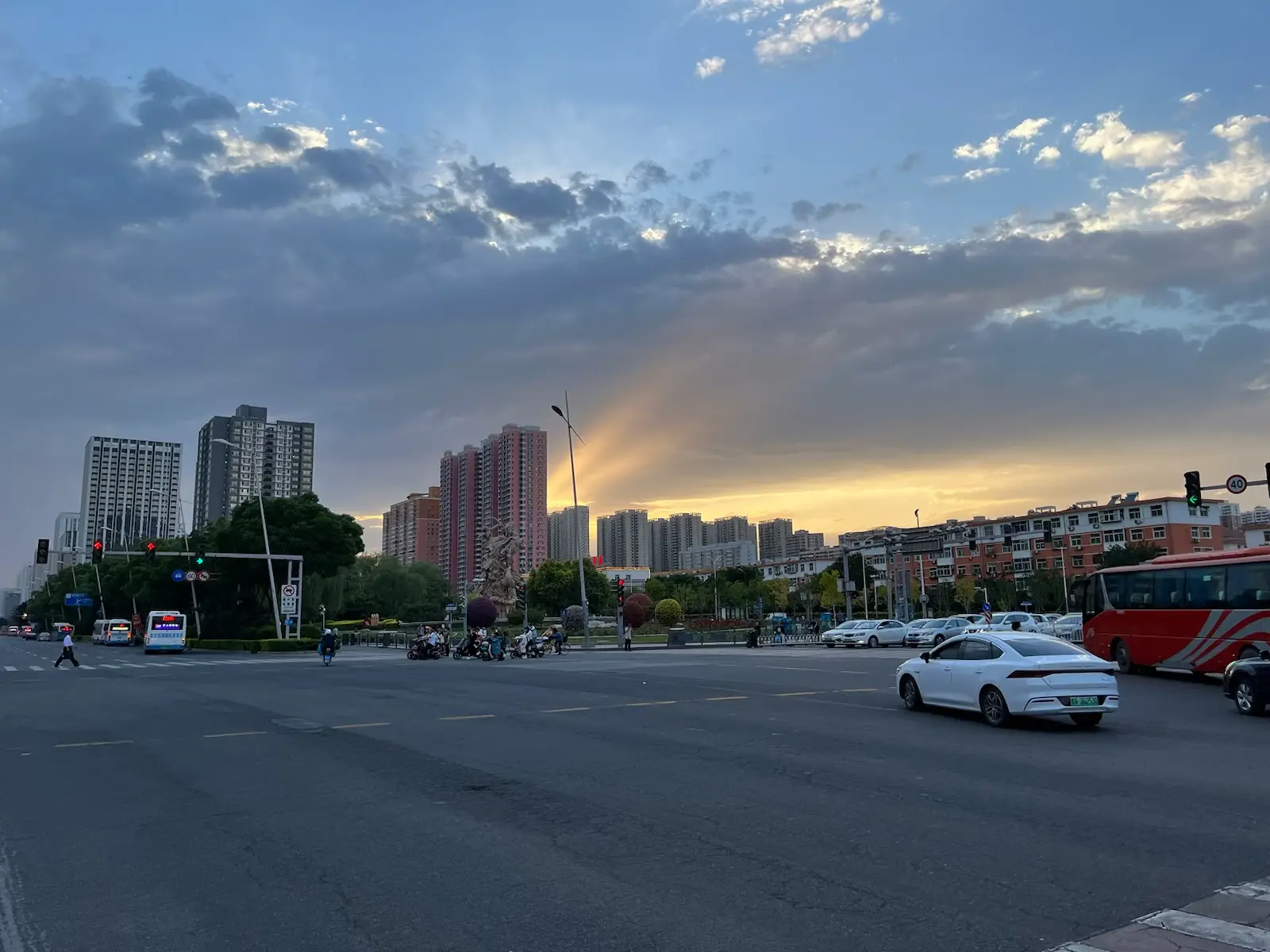 远方的云
